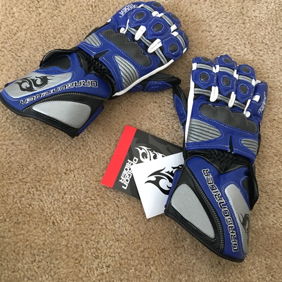 💯 Leather Motor Cycle Jacket & Gloves - Picture 6 of 8